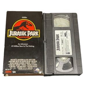 Jurassic Park (VHS, 1993) MCA Universal Studios 90’s Vintage Video Tape EUC